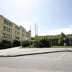 novotel-west.vienna-besthotels.com/